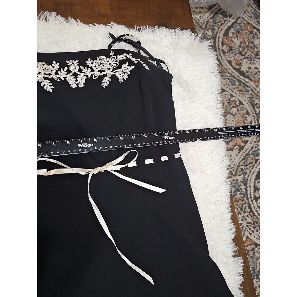 Ann Taylor Loft Dress 100% Silk Womens Black floral embroidery at the bust.sz 6 - Picture 9 of 11